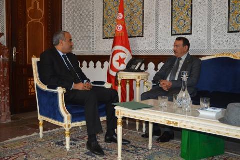 لقاء وزير الماليّة بسفير دولة قطر بتونس‎